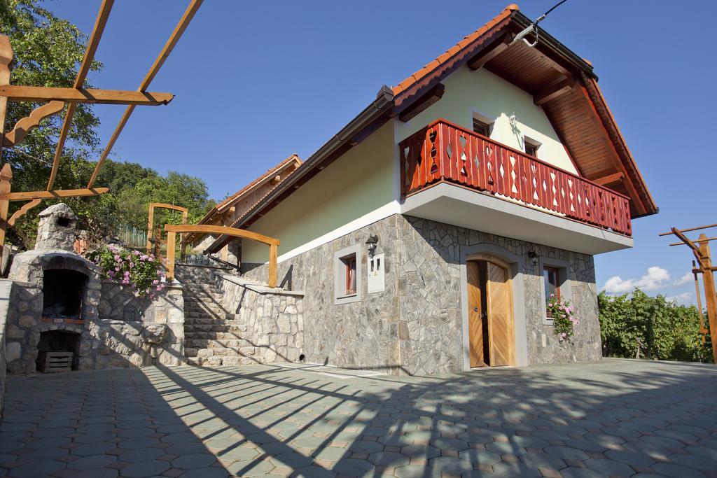 Vineyard Cottage Lustek Novo Mesto Exterior foto