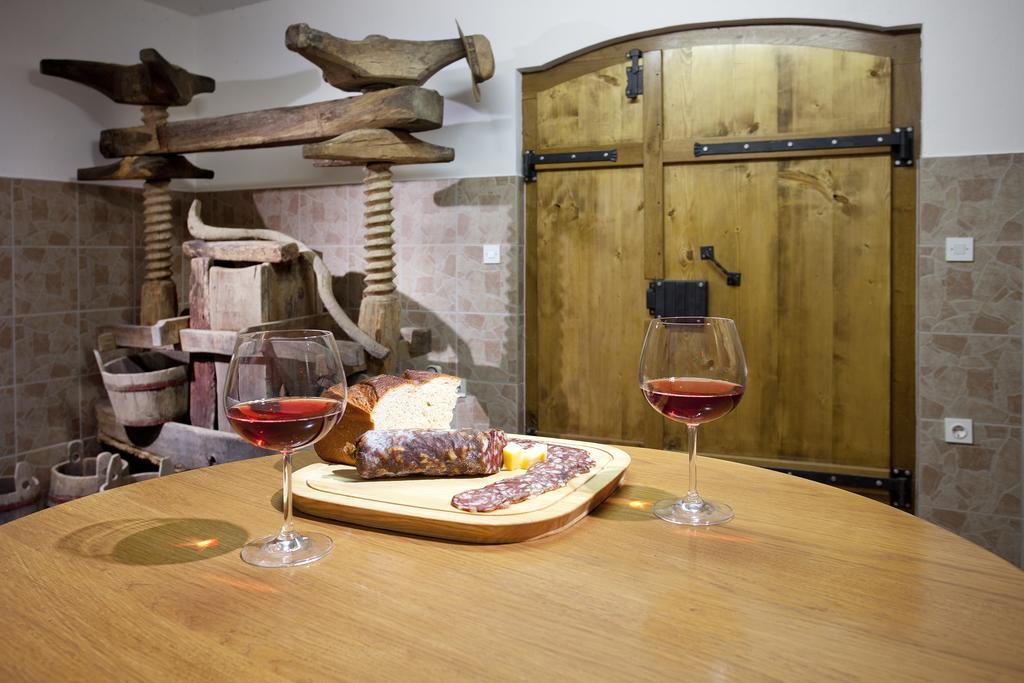 Vineyard Cottage Lustek Novo Mesto Zimmer foto